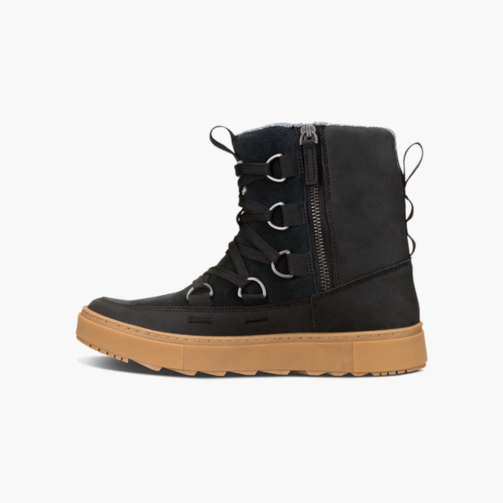 NWOT Foresake Lucie Boot  Women's‎ Waterproof Outdoor Sneaker Boot